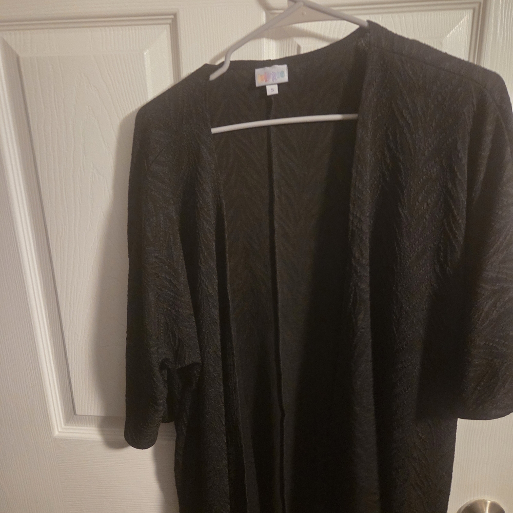 LuLaRoe Black Open Front Cardigan Kimono Size Small Lightweight Textured Duster